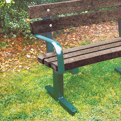 Colwyn Seat with arms